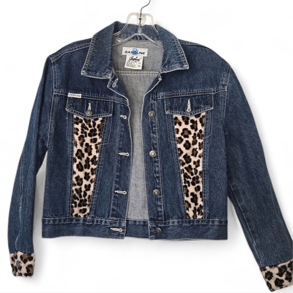 GASOLINE GLAMOUR Other - Gasoline Jeans Cropped Denim Jacket w/ Leopard Print Panels –Girls Size M